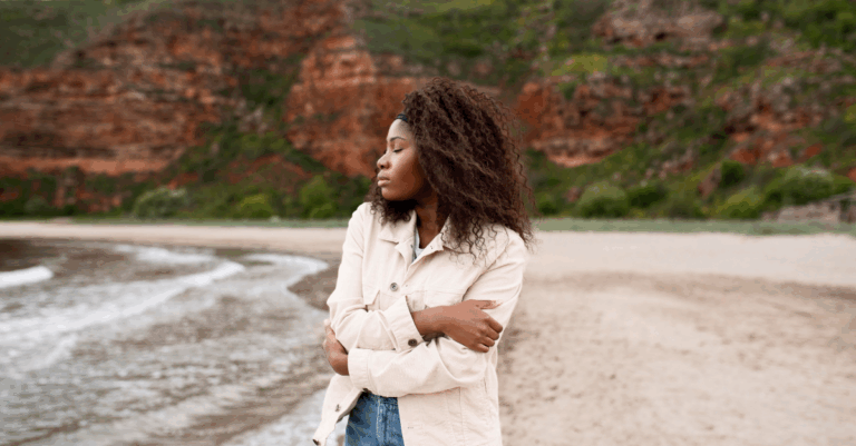 When God Pulls You Out of What You Settled For, Lakeya Faith devotionals, Lakeya Faith, Christian encouragement, inspiration, Lakeya Faith Ministries, Pic by: Freepik